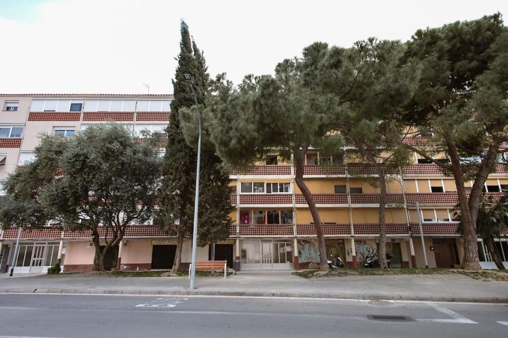 Habitaciones Bonitas Y Comodas L'Hospitalet de Llobregat Extérieur photo